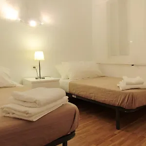 Alguera Napols Apartment Barcelona
